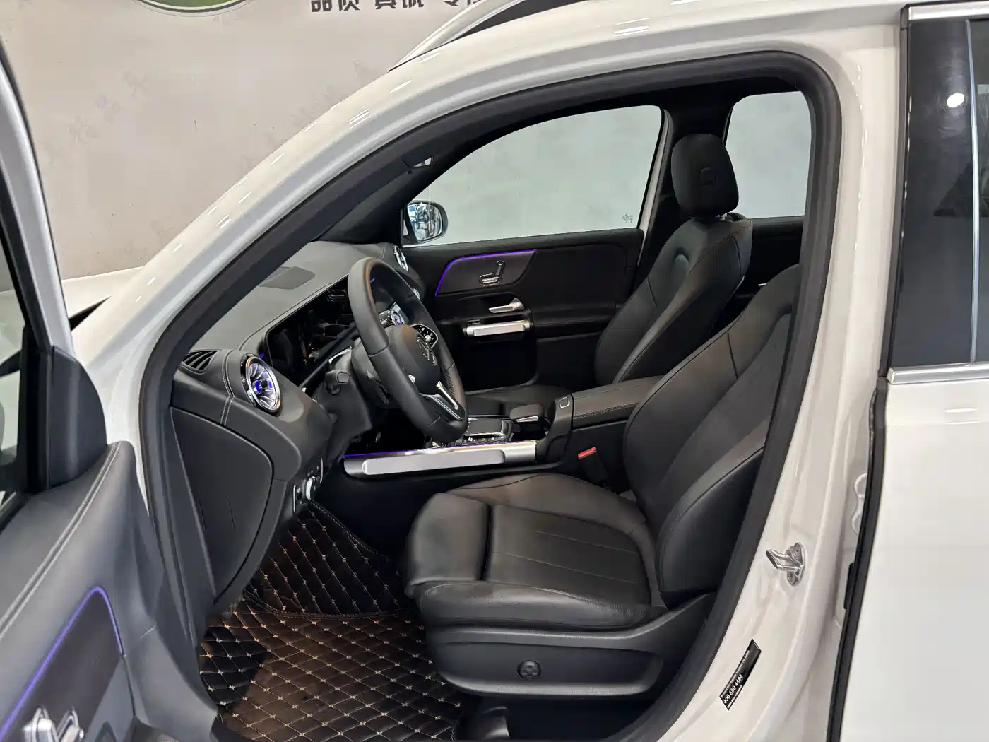 Mercedes-Benz GLB 2023 GLB 220 Dynamic фото 13