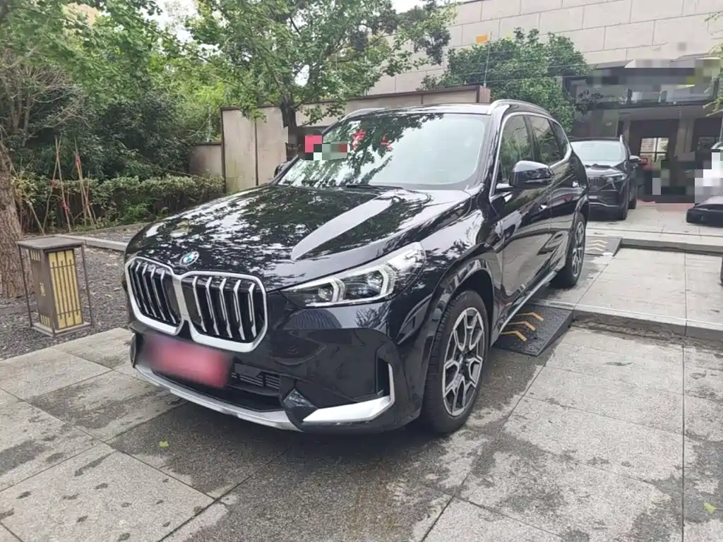 2026 BMW X1
