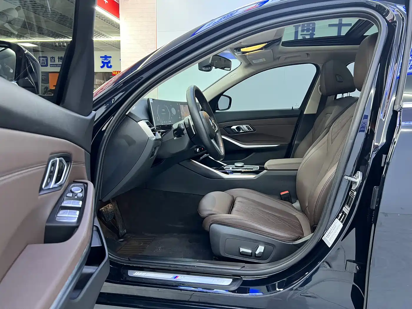 BMW 3 Series 2023 320Li M Sport Package фото 12
