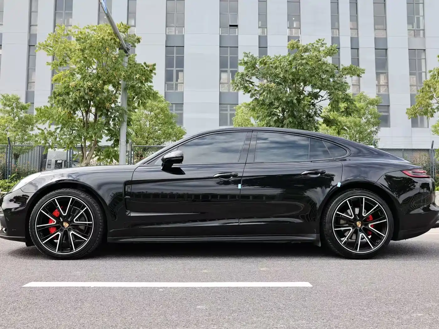 Porsche Panamera 2017 Panamera 3.0T фото 3