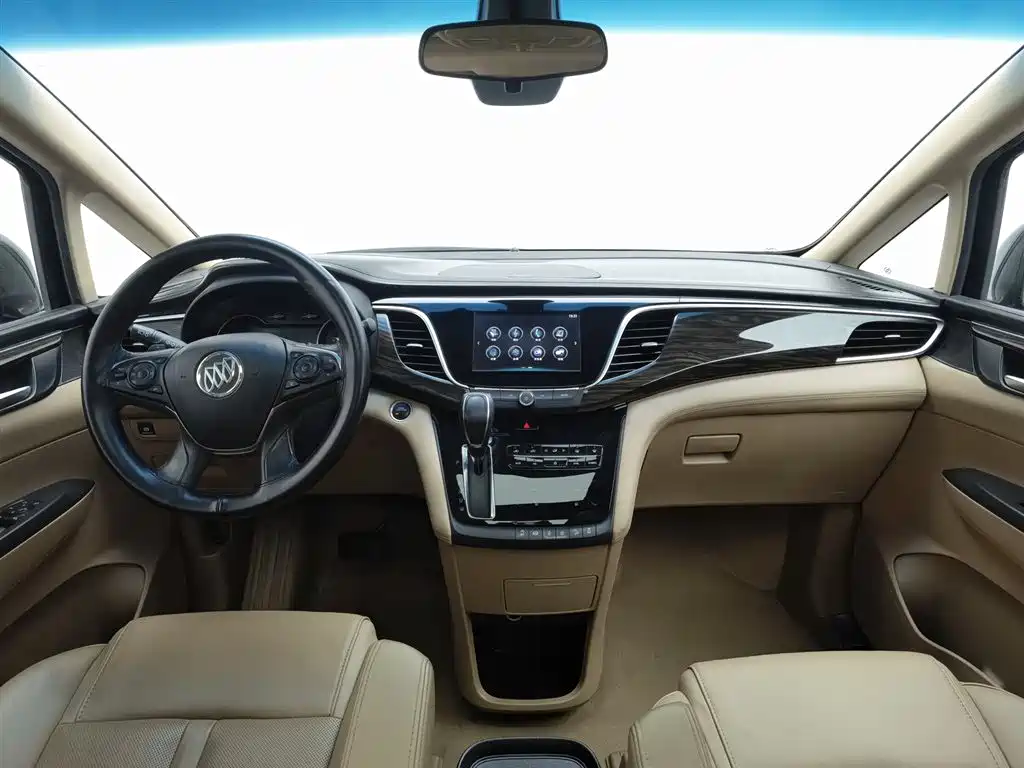 Buick GL8 2017 ES 28T Luxury China V фото 5