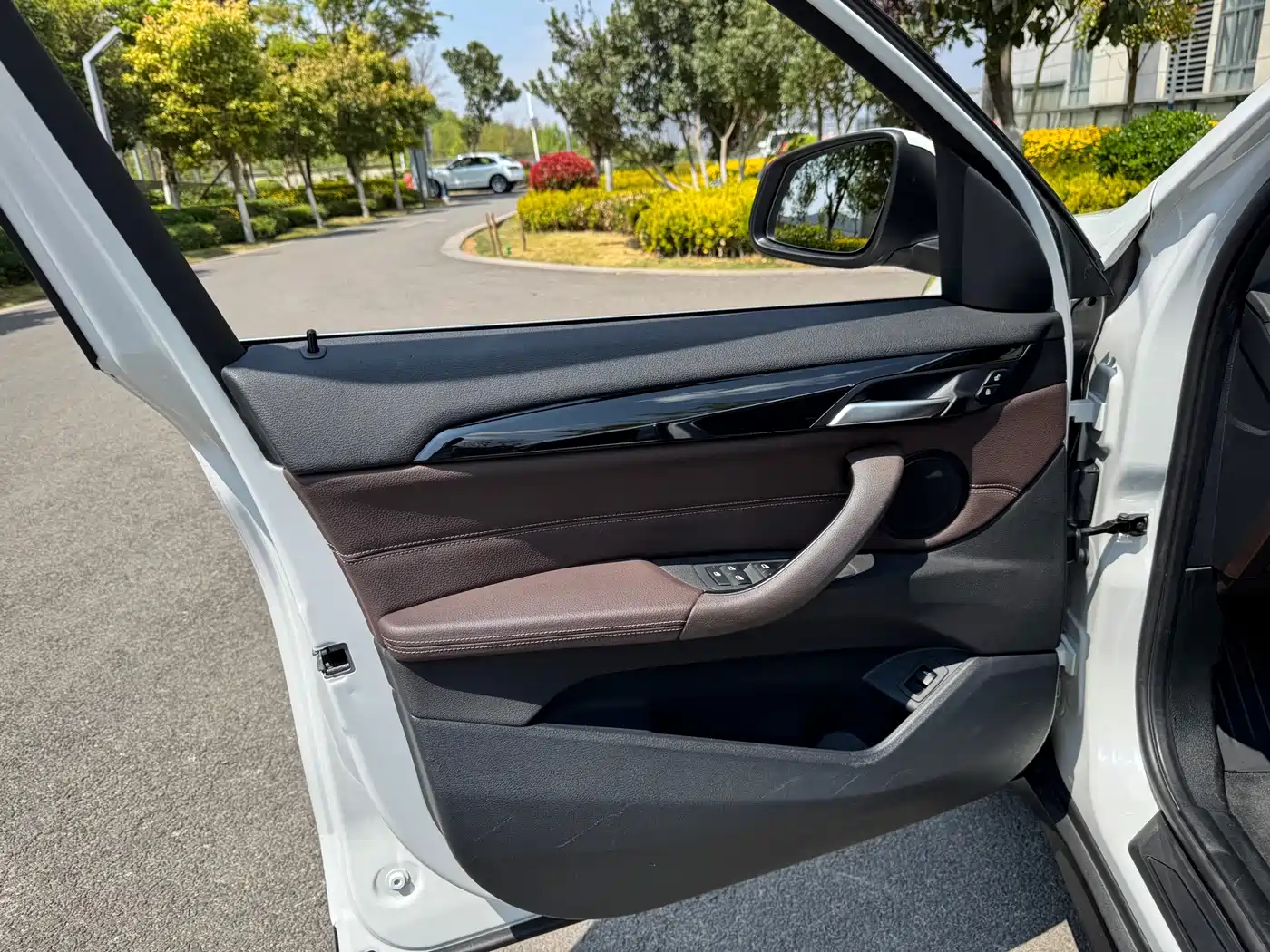BMW X1 2020 sDrive20Li Fashion Model фото 26