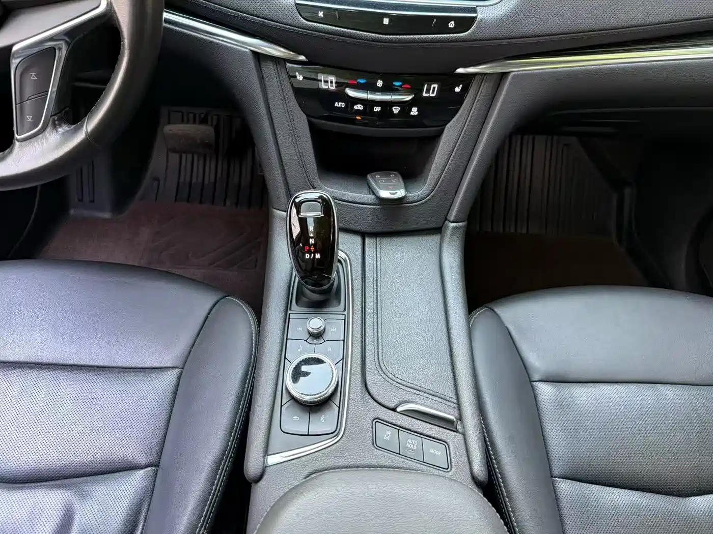 Cadillac XT5 2020 28T Luxury Model фото 12