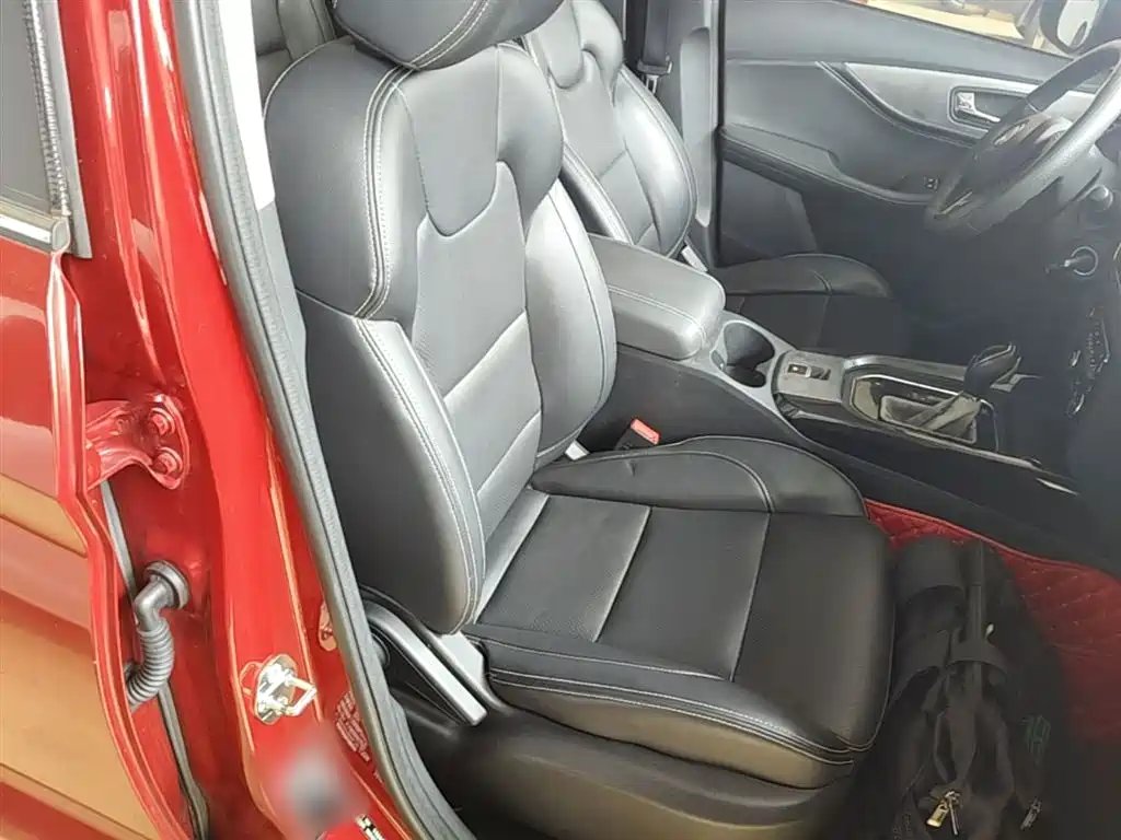 Dongfeng Fengguang Fengguang S560 2019 2018 1.8L CVT Elite 7-seater