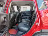 Фото 10 - Jeep Compass