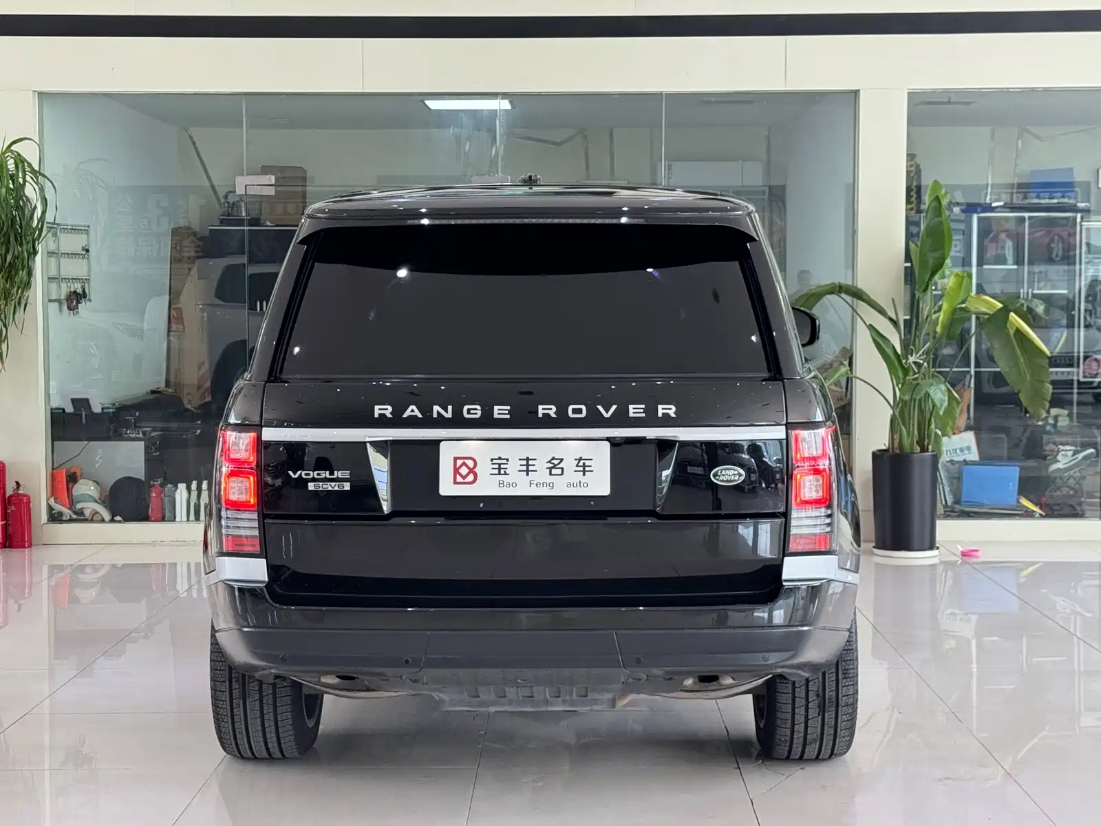Фото 8 - Land Rover Range Rover