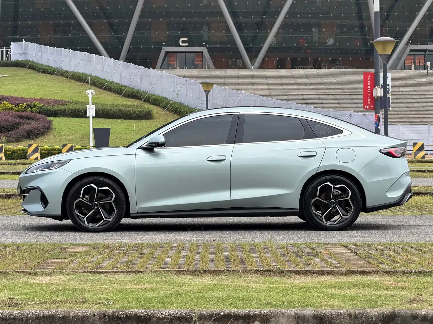 BYD Seal 06 New Energy 2024 DM-i 120KM Flagship фото 5