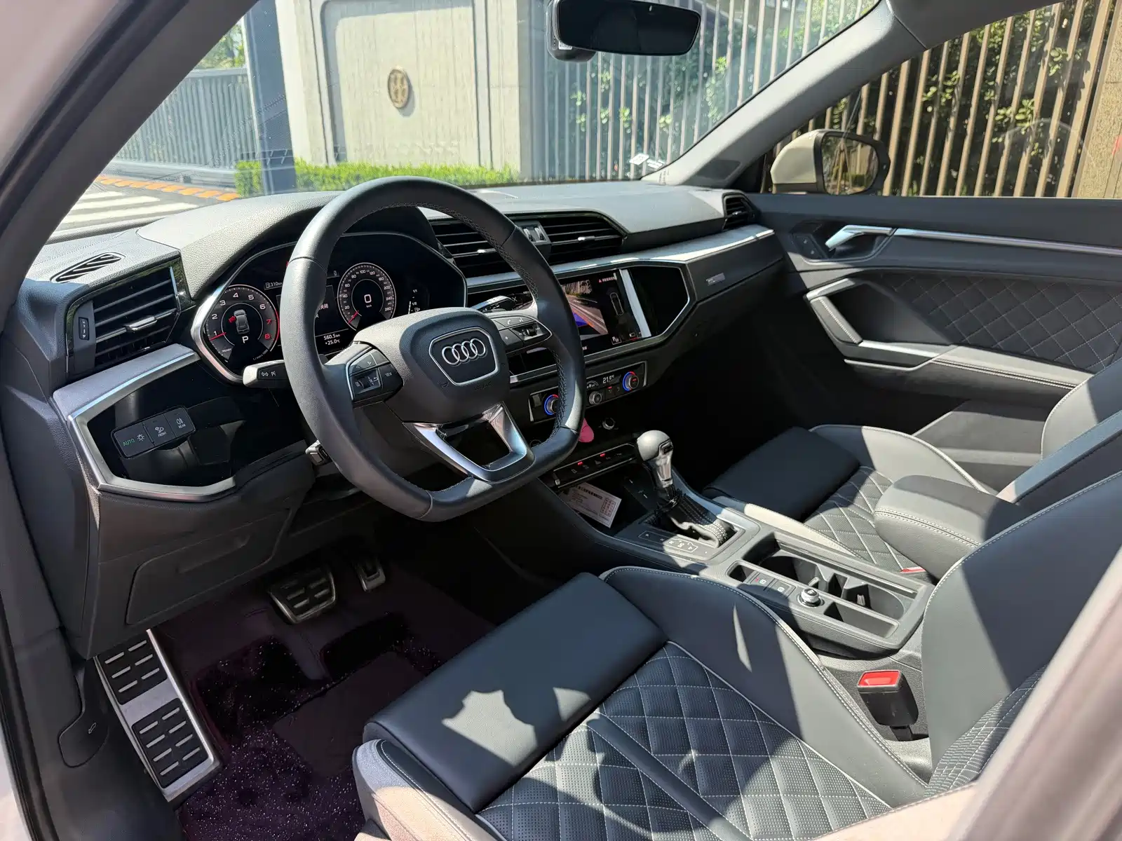 Photo 12 - Audi Q3
