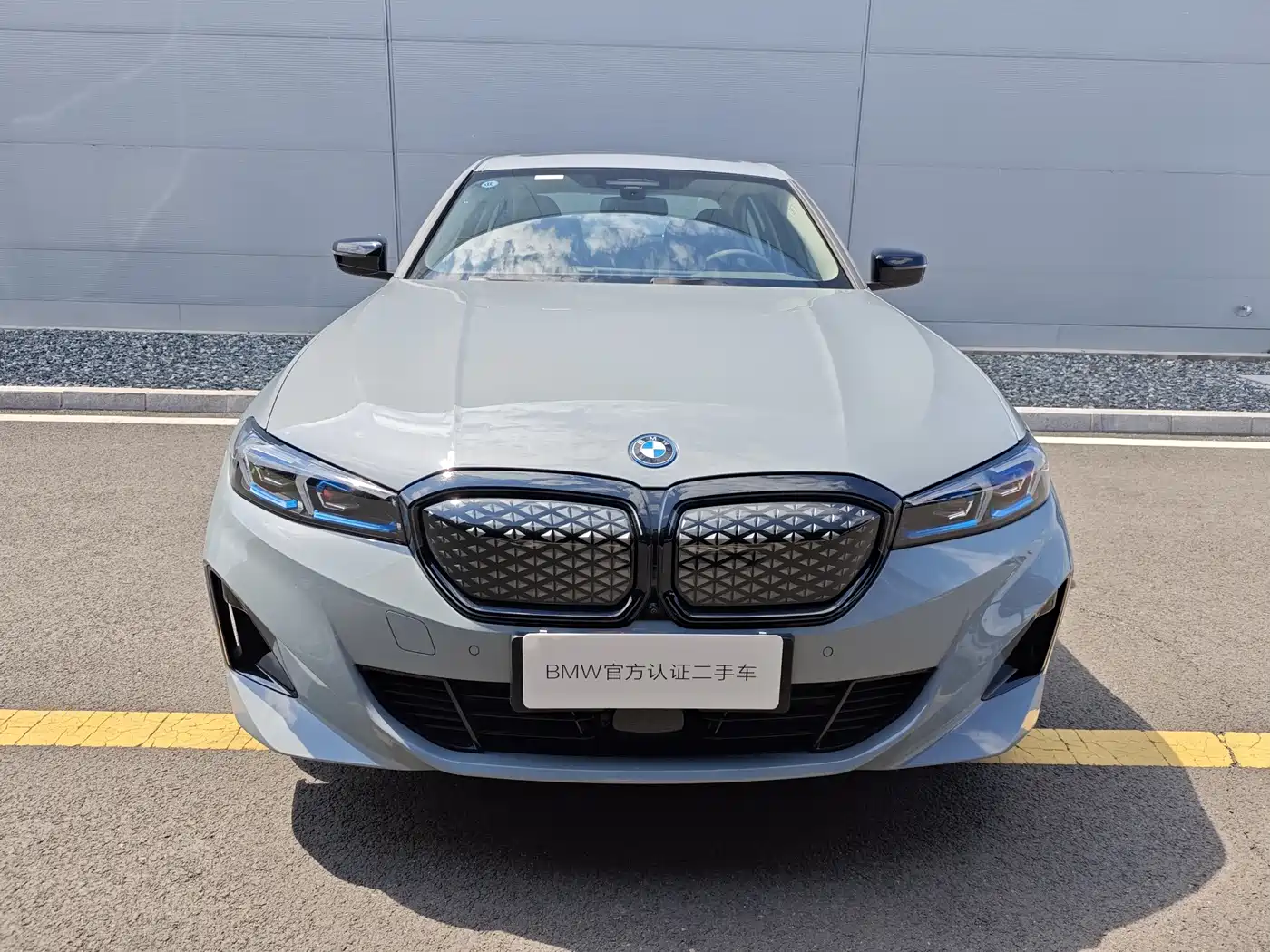 BMW i3 2025 eDrive 40 L Shadow Night Sport Package фото 2