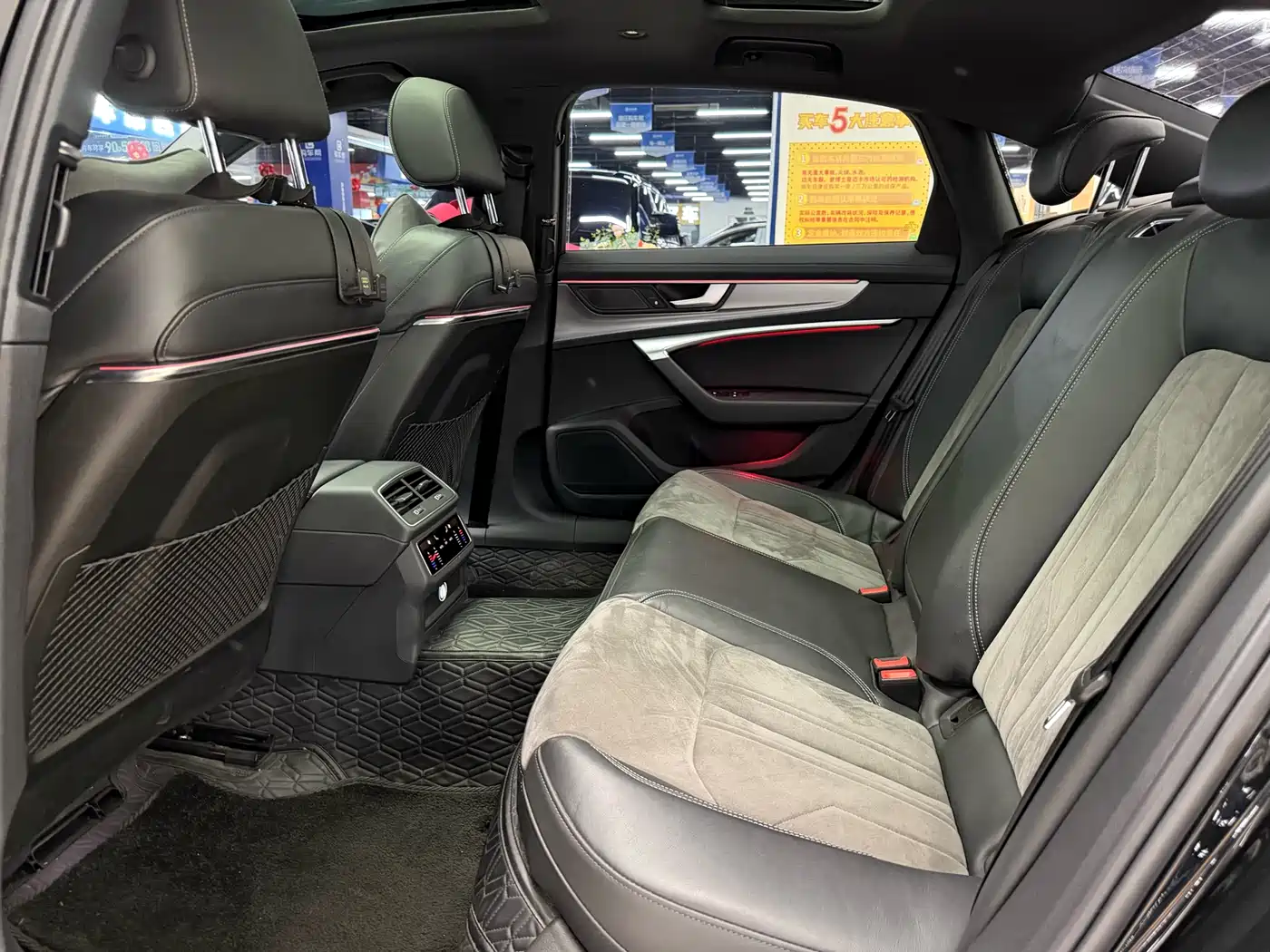 Audi A6L 2021 45 TFSI Exclusive Sport фото 12