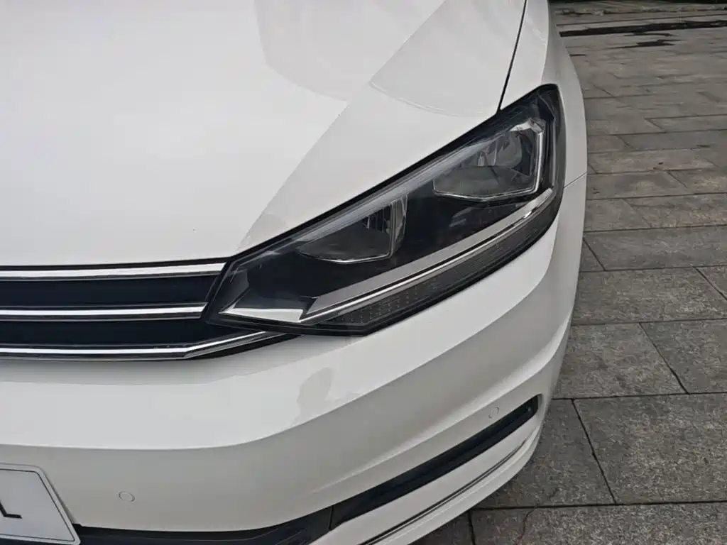 Volkswagen Touran 2021 2021 Touran L 280TSI DSG Comfort Edition 7-seater