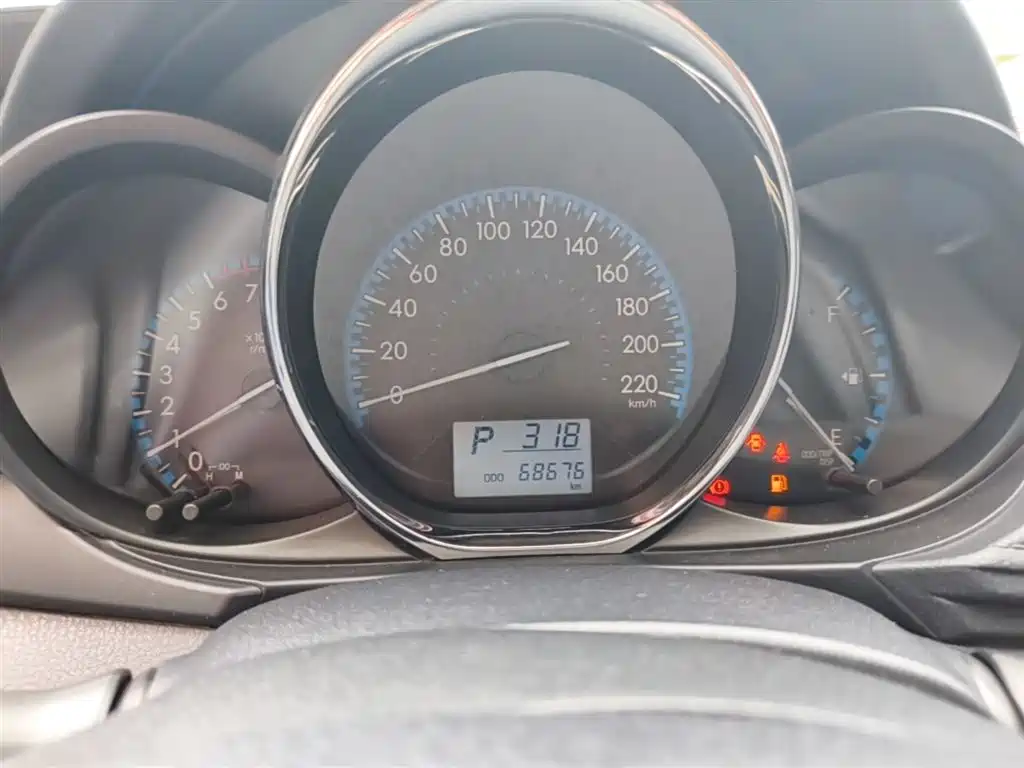 Toyota Vios FS 2017 1.5L CVT Fengchi Edition фото 12