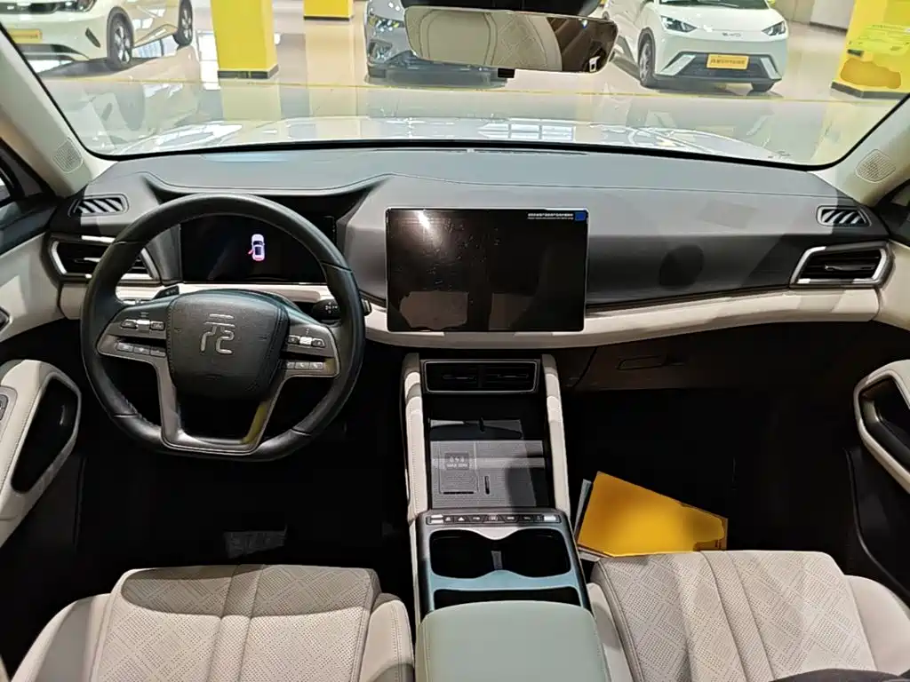 BYD Yuan UP 2025 2025 Smart Drive Edition 401KM Leading Type