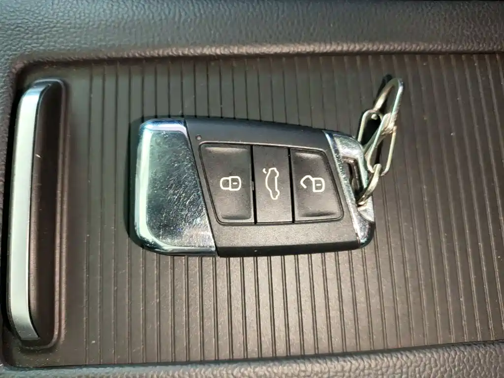 Volkswagen Magotan 2017 330TSI DSG Luxury фото 9