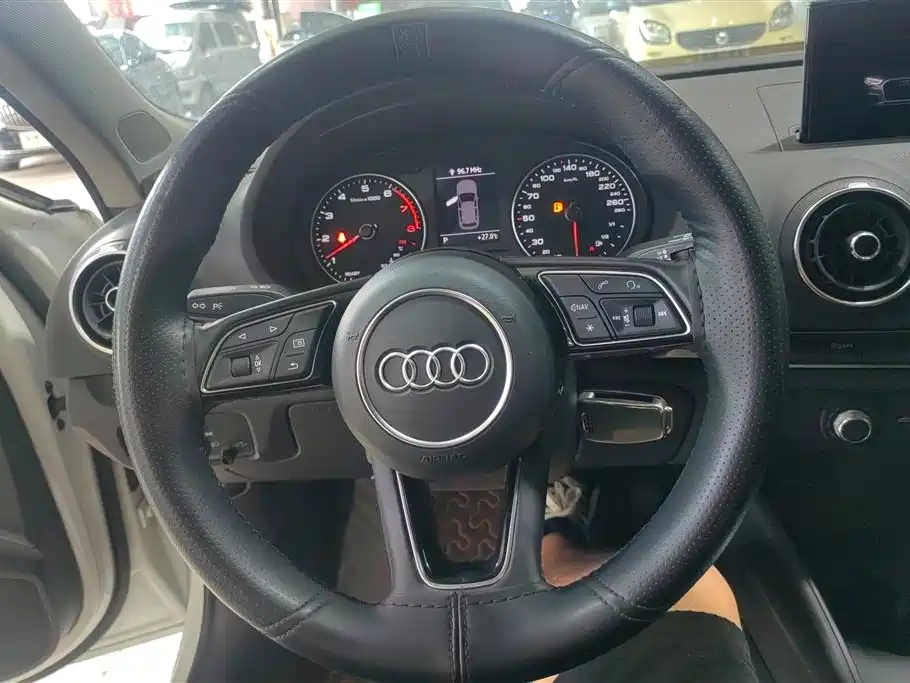 Audi A3 2019 Sportback 35 TFSI Progressive China VI фото 15