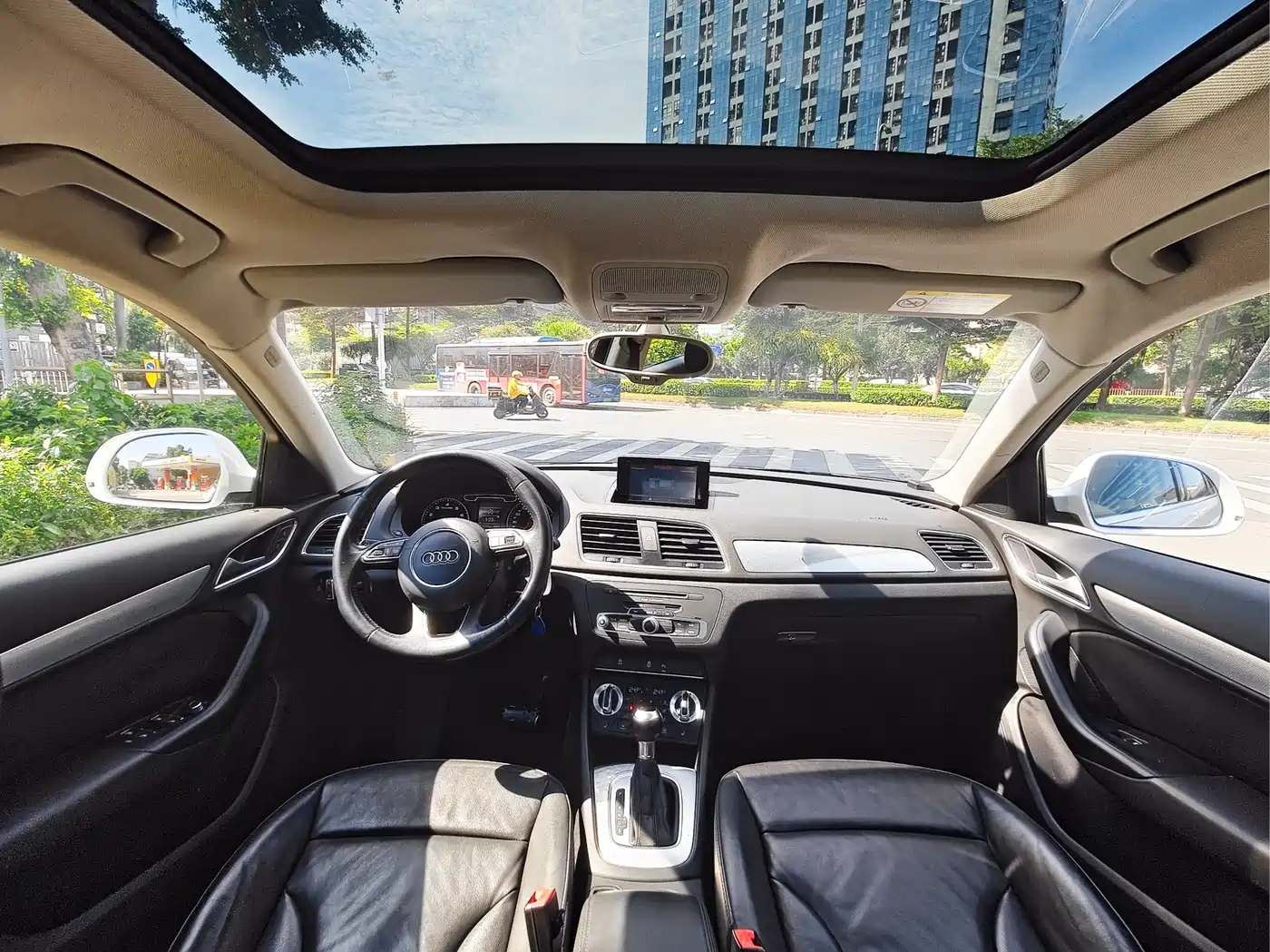 Audi Q3 2015 35 TFSI Progressive фото 5