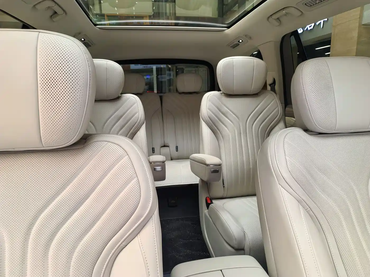 Geely Galaxy Galaxy M9 2025 Base Model фото 17