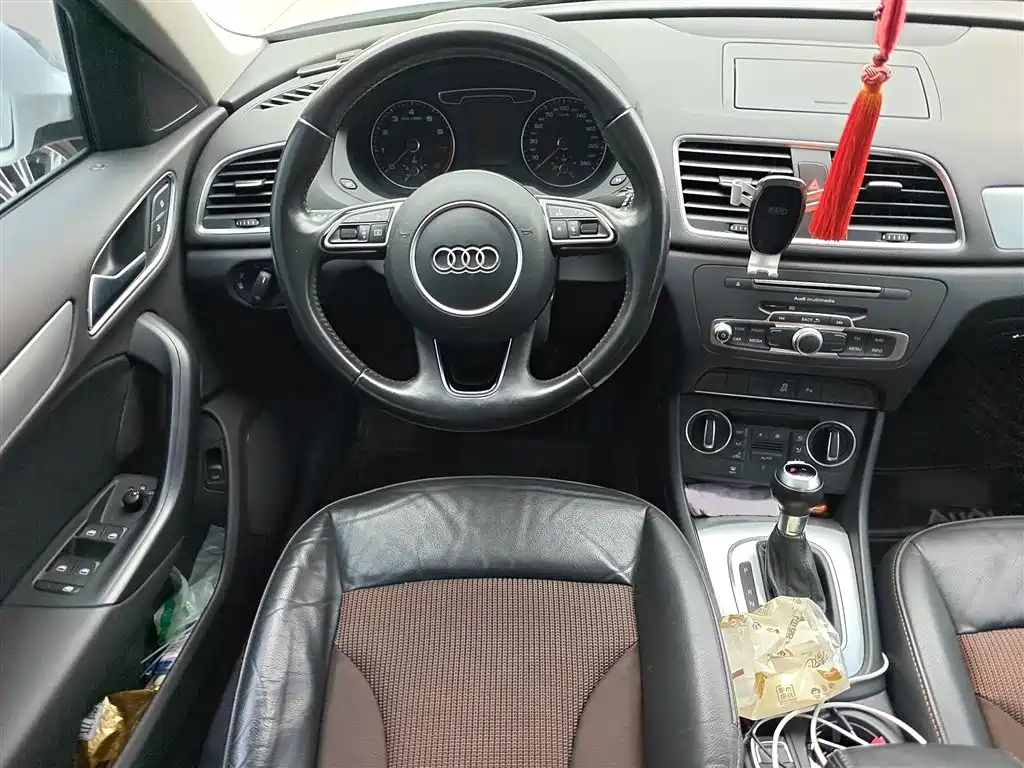 Audi Q3 2017 30 TFSI Fashion фото 3