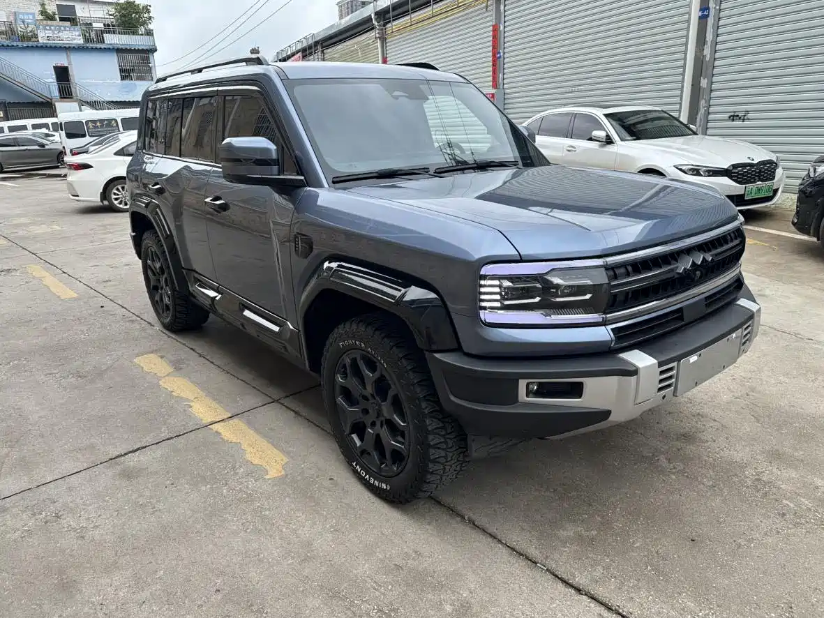 Fang Cheng Bao Leopard 5 2024 2023 Yun Nian Flagship Edition