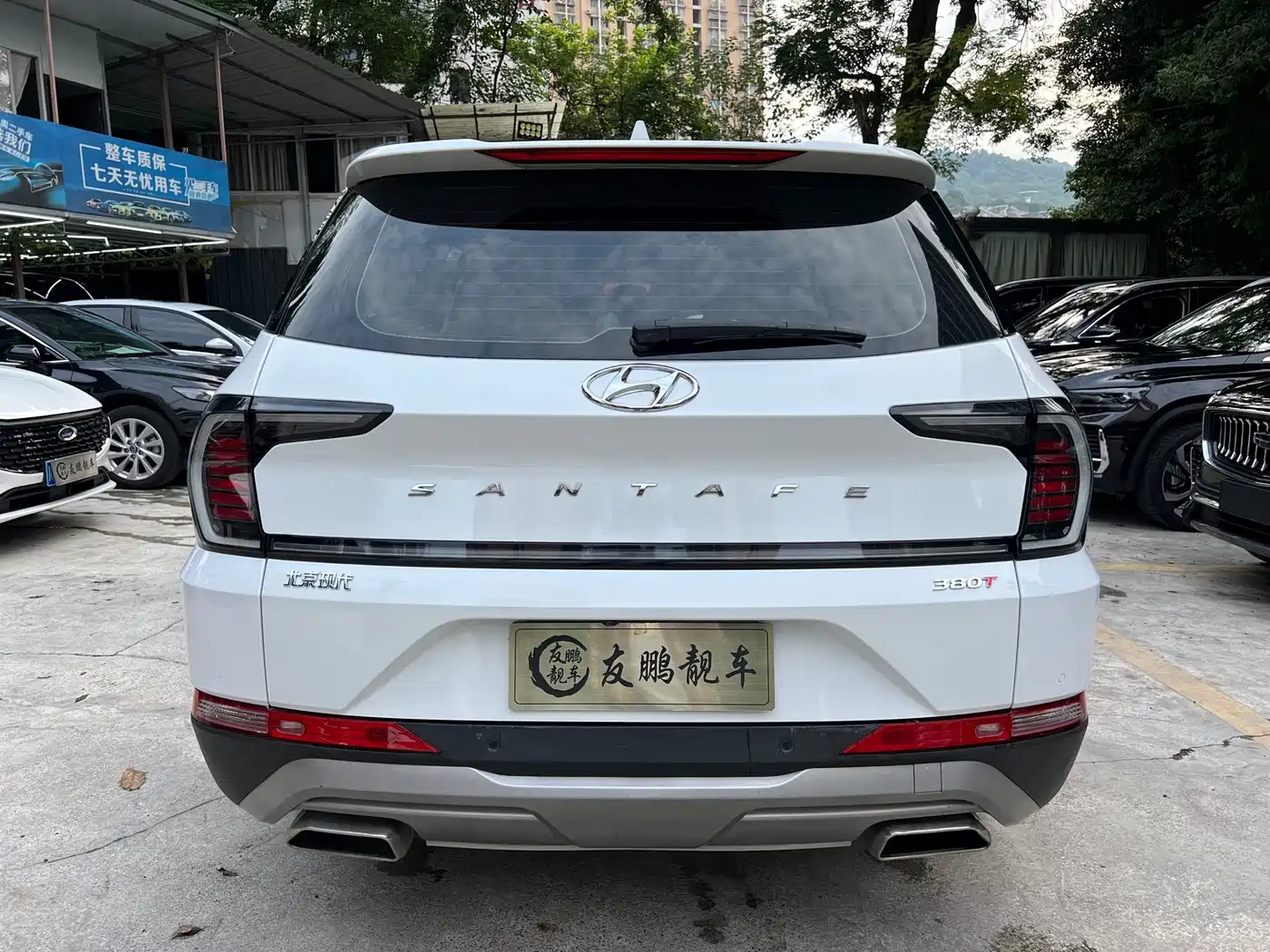 Hyundai Santa Fe 2023 2023 Traveller 380T GDi Auto 2WD GLX Elite Edition