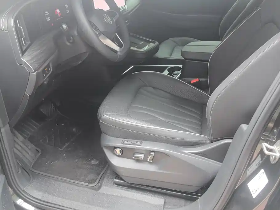 Volkswagen Talagon 2025 2025 Model 450TSI AWD Premium 6-Seater