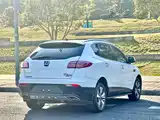 Фото 16 - Luxgen Luxgen7 SUV
