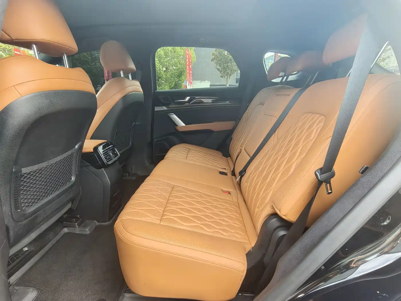 BYD Tang New Energy 2023 Model DM-i Champion Edition 112KM Deluxe фото 15