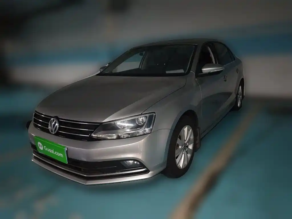 Volkswagen Sagitar 2015 1.6L Manual Comfort