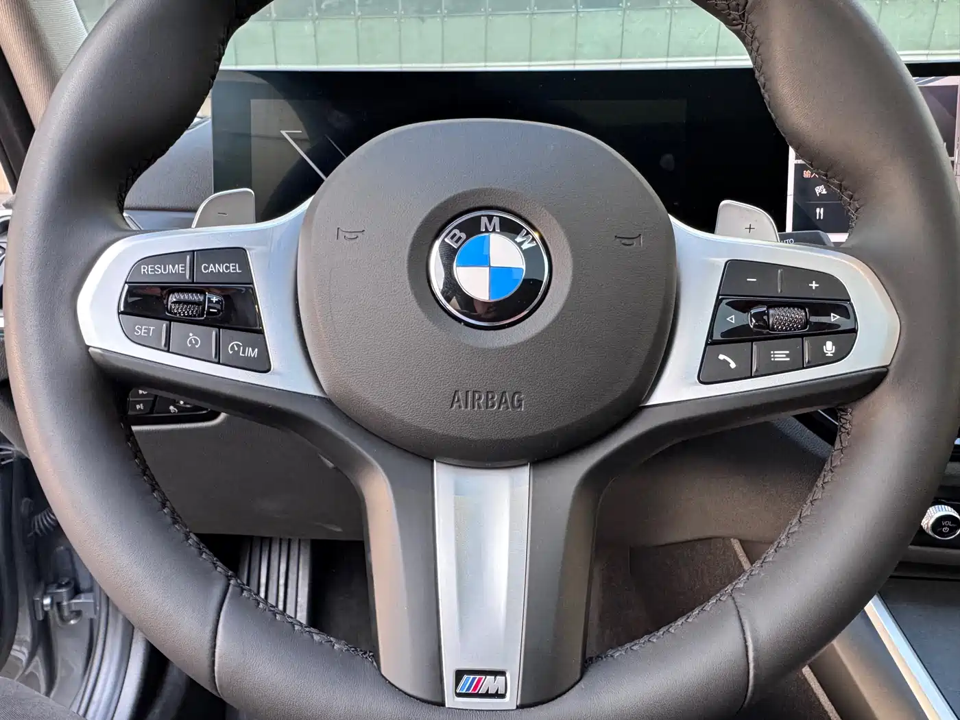 BMW 3 Series 2024 325i M Sport Package фото 15
