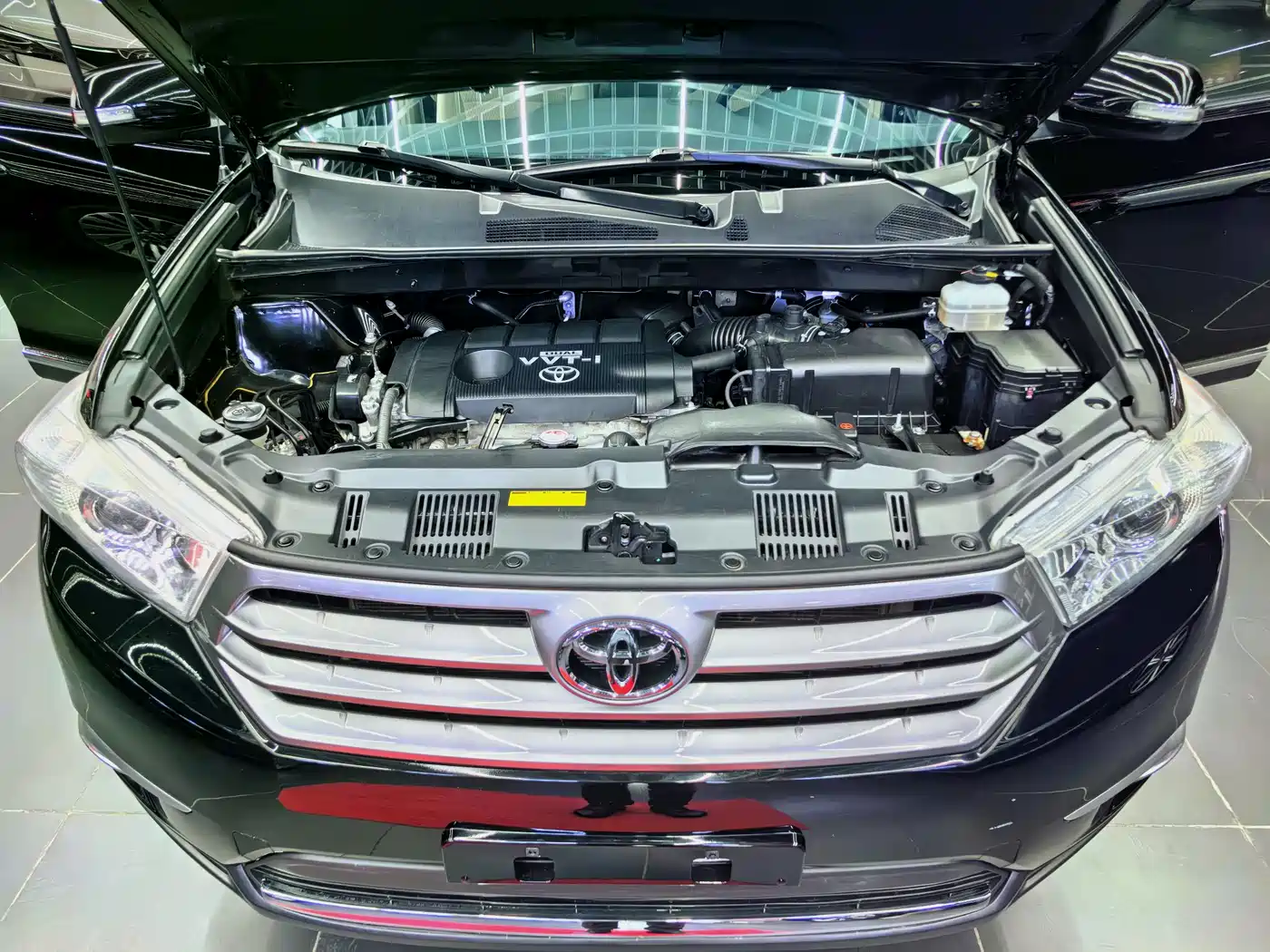 Toyota Highlander 2012 2.7L 2WD 5-seater Elite Edition фото 9