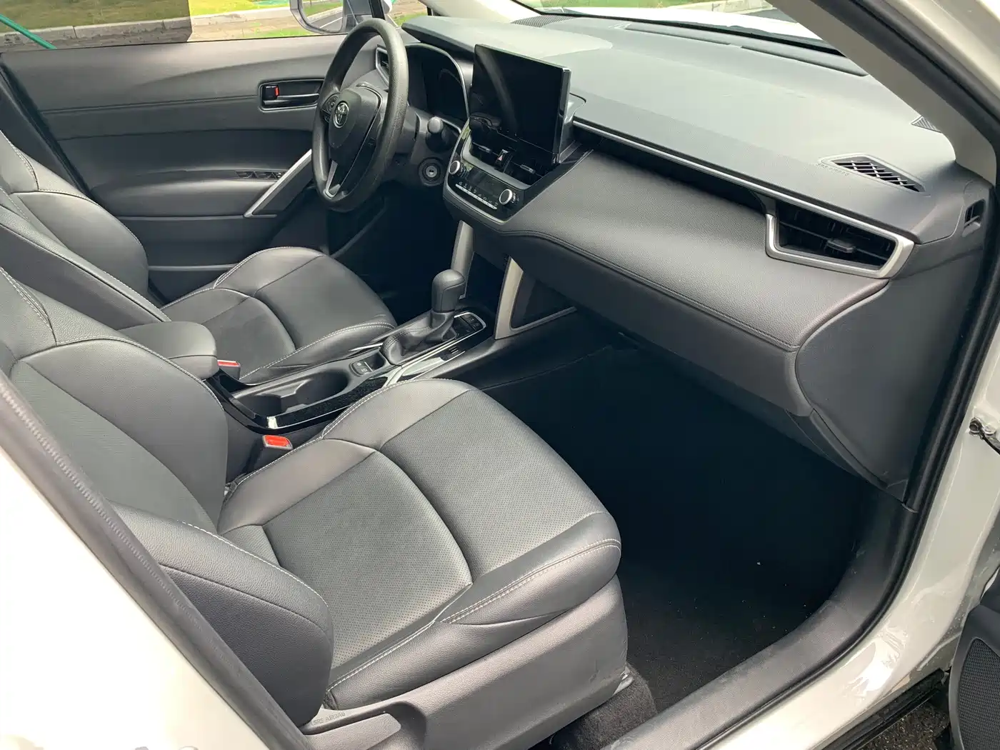 Toyota Frontlander 2025 2024 2.0L CVT Elite Plus Edition