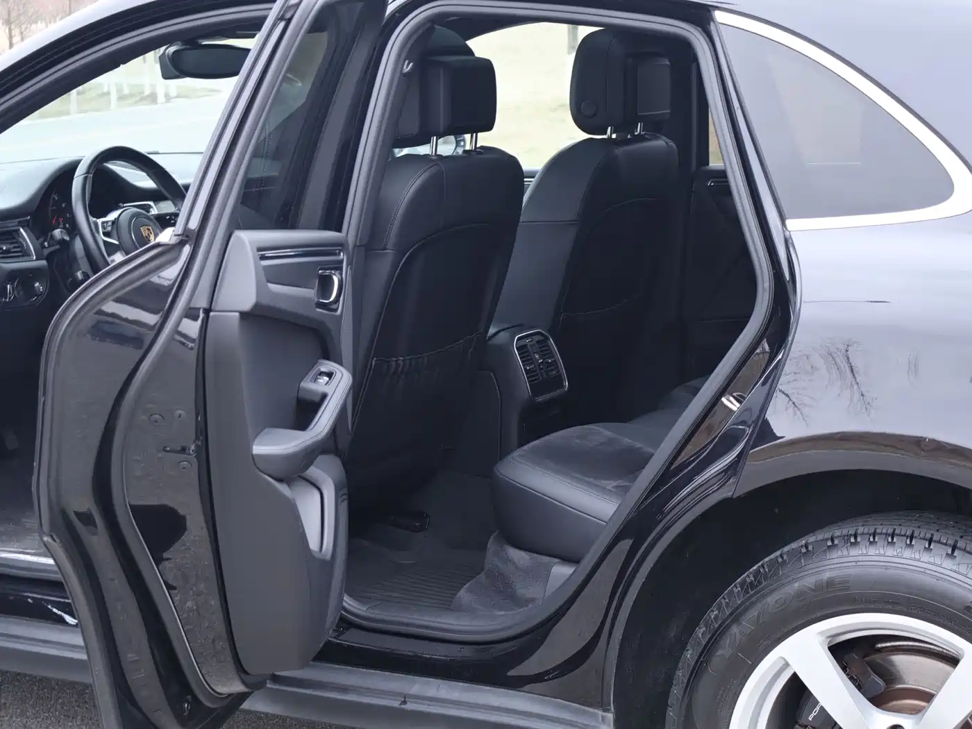Porsche Macan 2017 Macan 2.0T фото 16