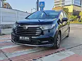 Фото 1 - Honda Odyssey