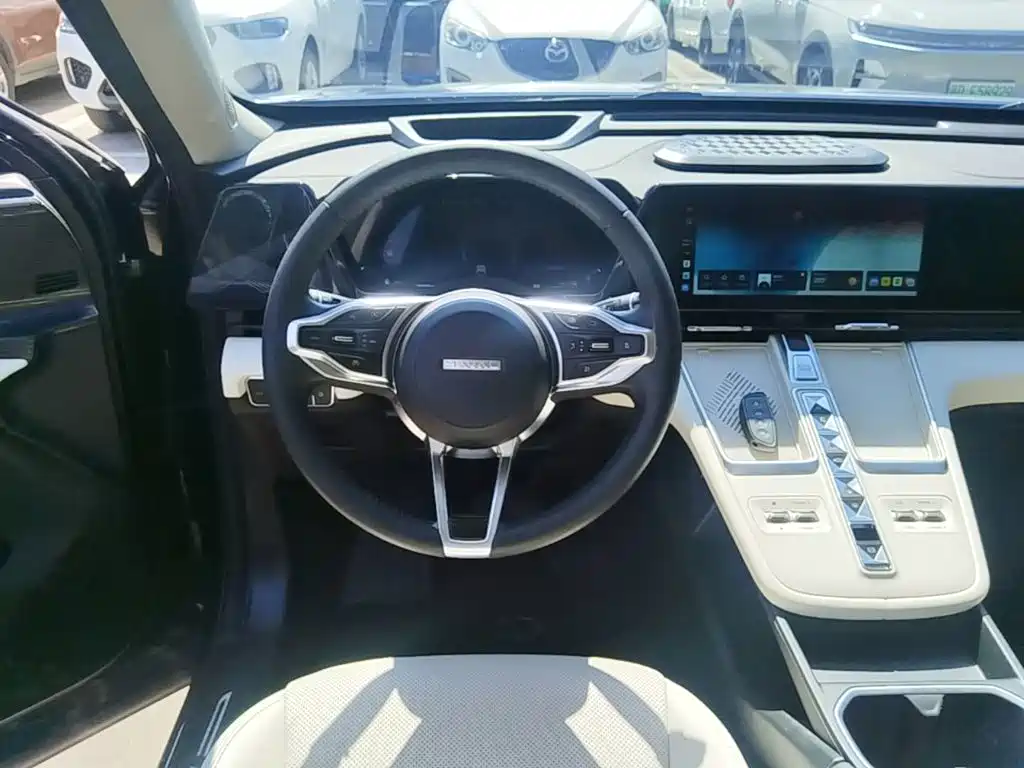 Haval Xiaolong MAX 2023 2023 1.5L Hi4 105 4WD Smart Flagship