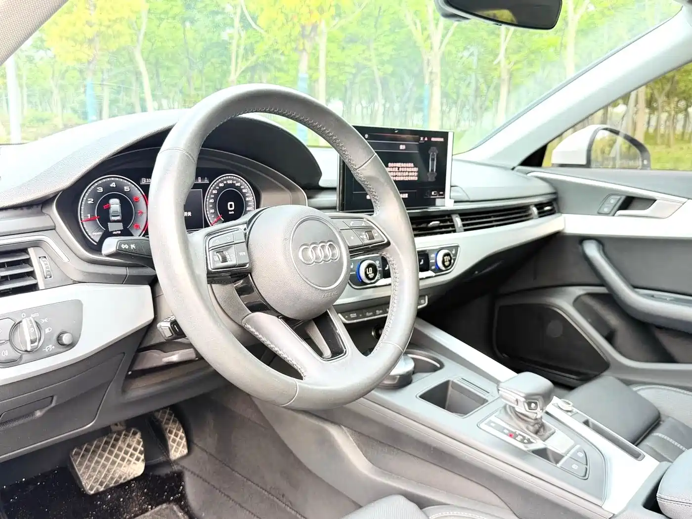 Audi A4L 2020 40 TFSI Fashion Dynamic Edition фото 5