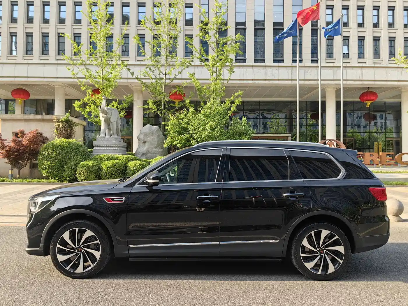 Hongqi HS7 2019 3.0T Automatic 4WD Smart Connection Flag Smooth Edition фото 7