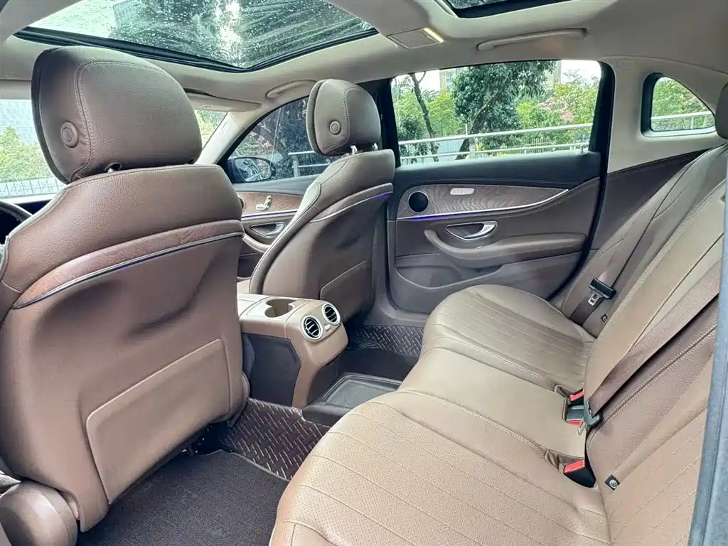 Mercedes-Benz E-Class 2020 Facelift E 260 L Sport фото 4