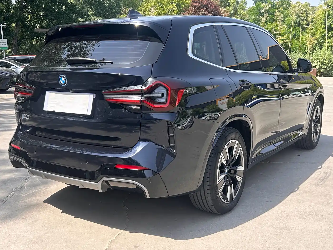 BMW iX3 2022 Facelift Leading Model фото 6