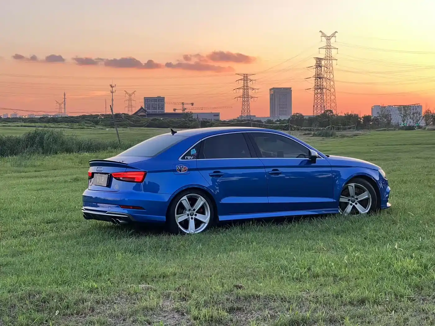 Audi S3 2019 Audi S3 2.0T Limousine фото 7