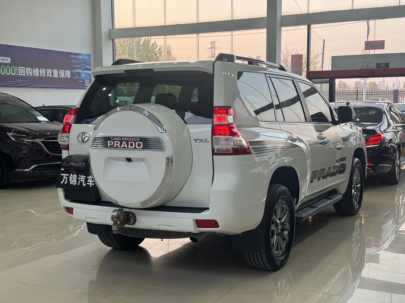 Toyota Prado 2016 2.7L Auto Luxury Edition фото 6