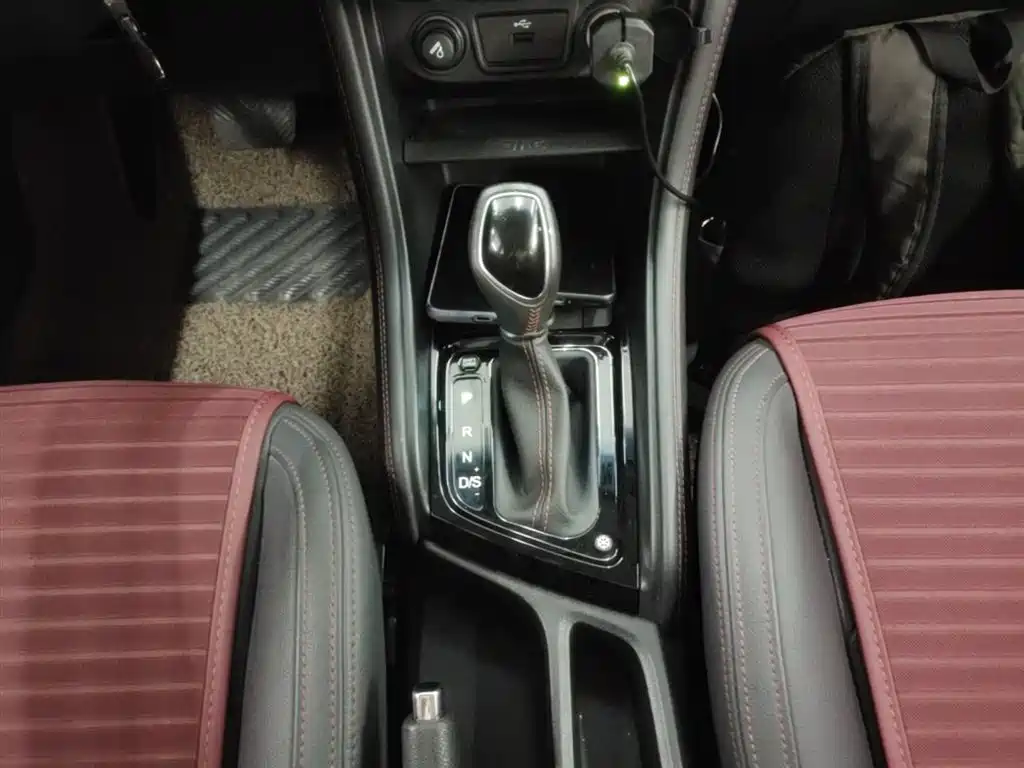 JAC Motors Refine S3 2016 2017 1.6L CVT Luxury Smart