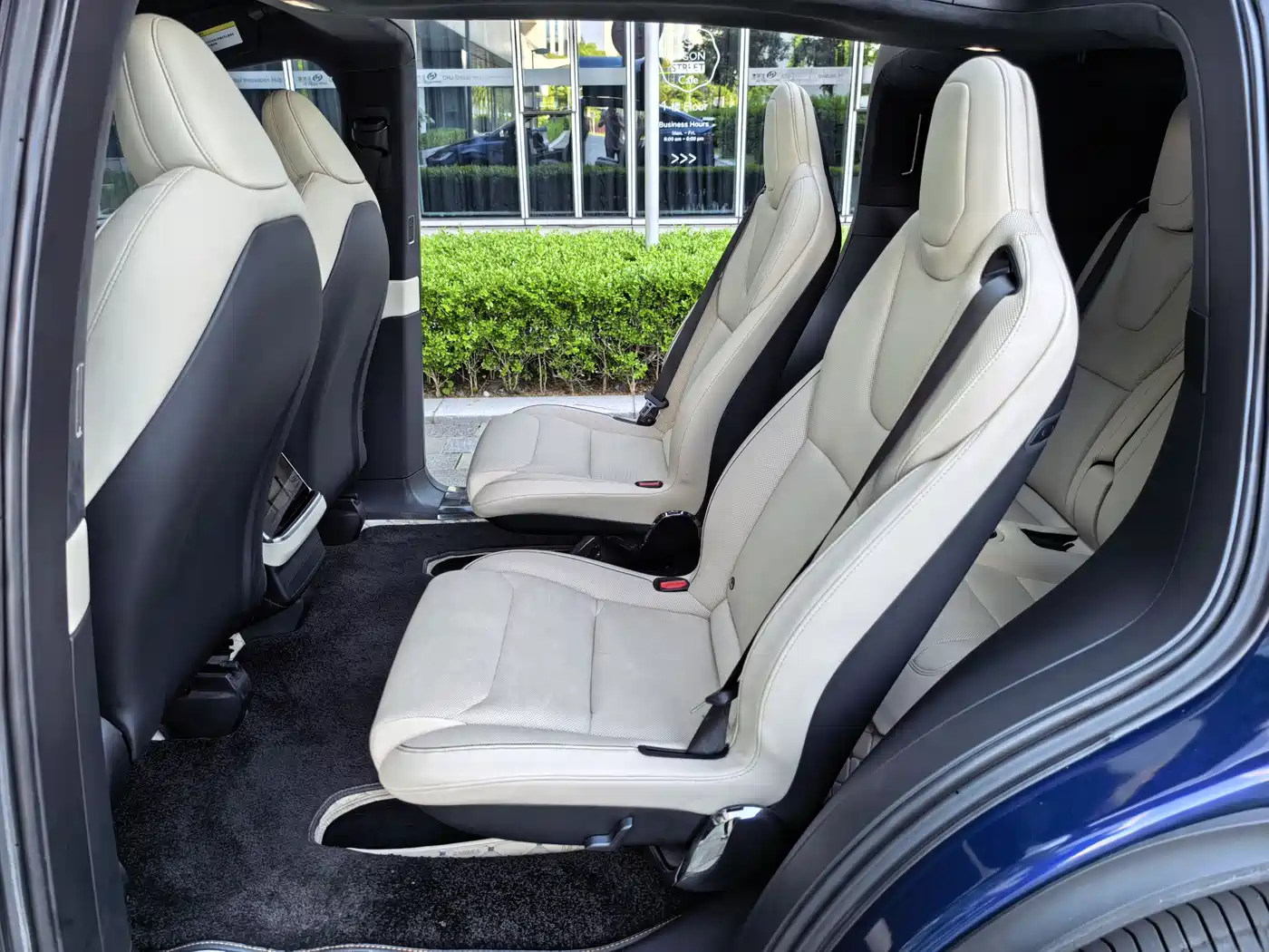 Tesla Model X 2023 Tri-motor AWD Plaid фото 19