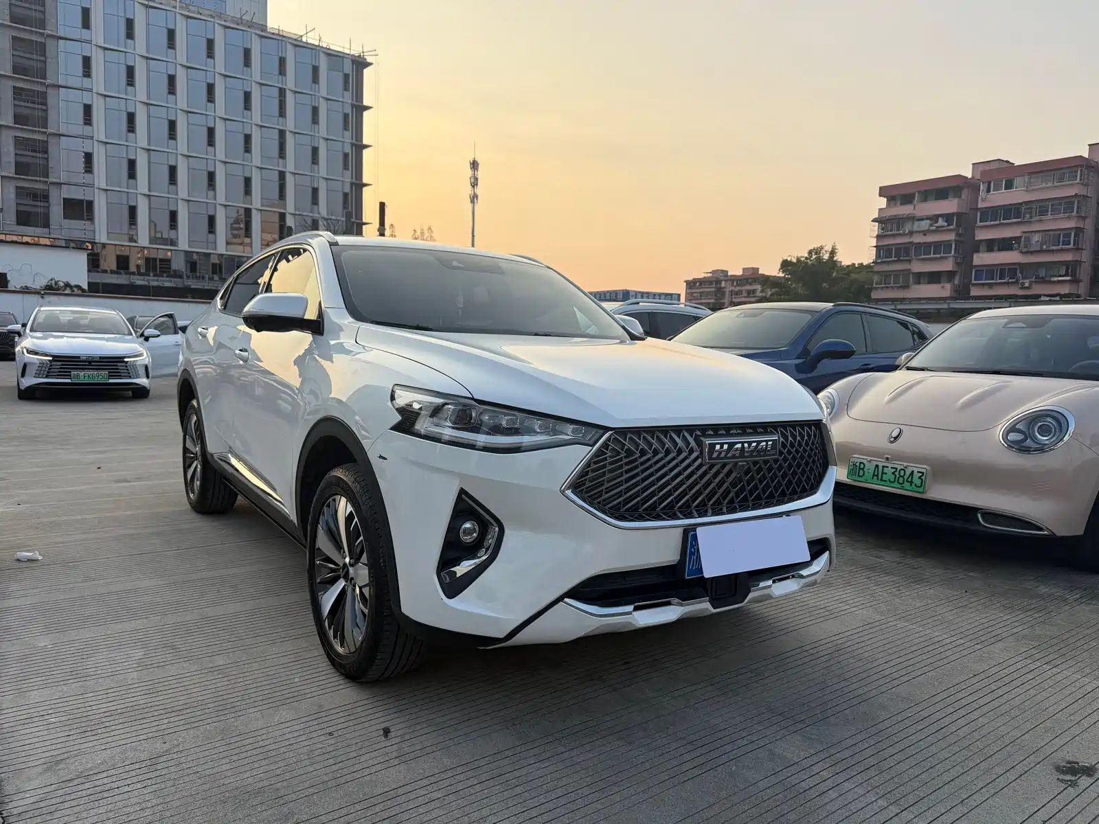 Фото 2 - Haval F7x