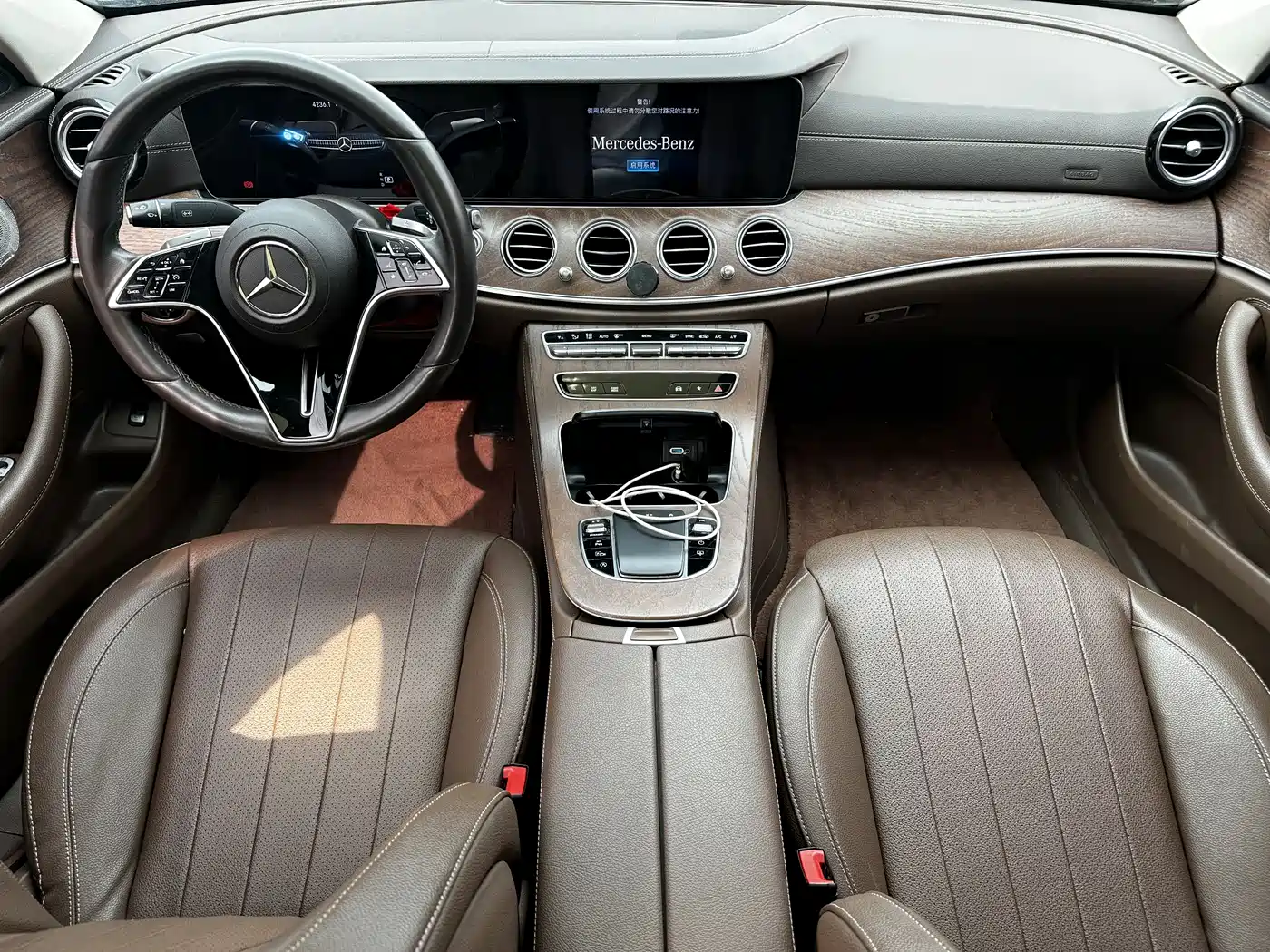 Mercedes-Benz E-Class 2023 E 300 L Luxury фото 8