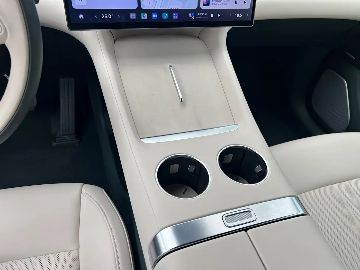 XIAOMI CAR XIAOMI YU7