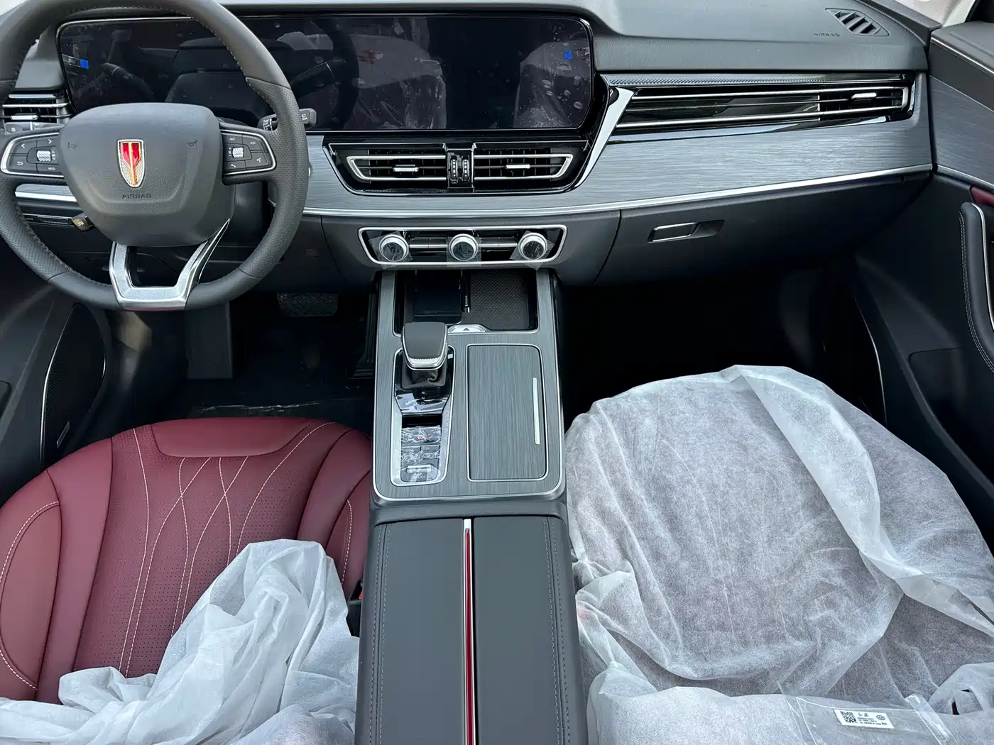 Hongqi HS5 2026 2.0T 2WD Qi Enjoyment Pro Edition фото 12