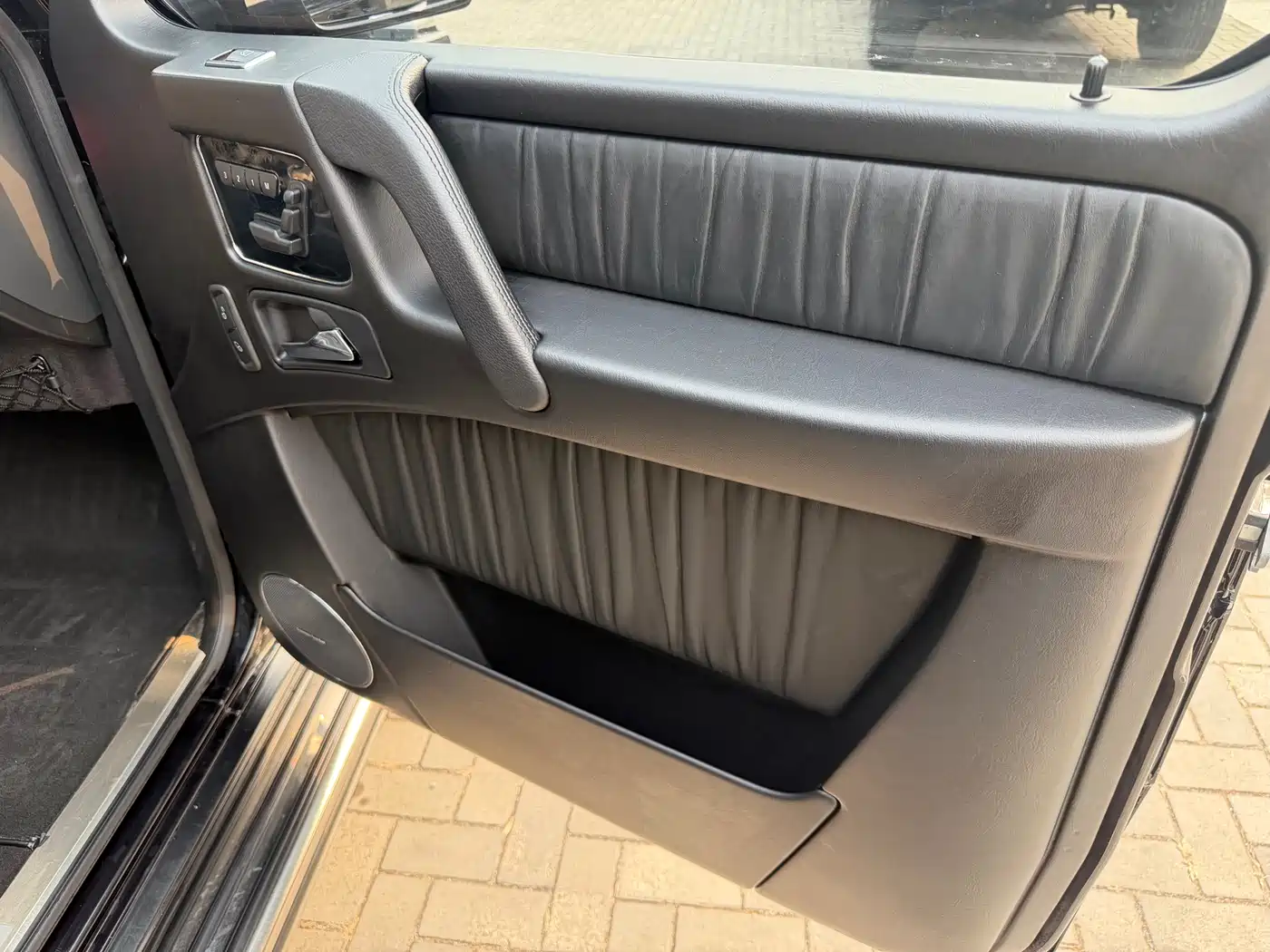Mercedes-Benz G-Class 2016 G 500 фото 25