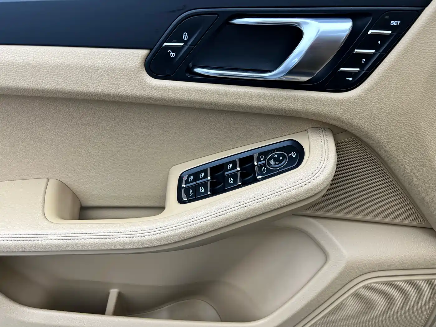 Porsche Macan 2014 Macan 2.0T фото 3