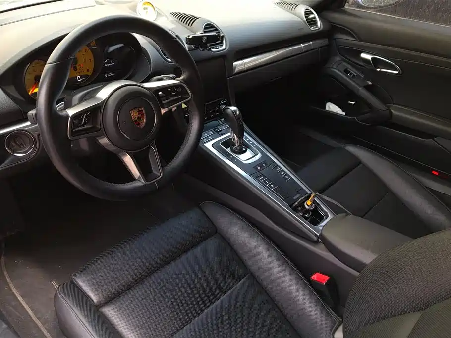 Porsche 718 2020 Cayman 2.0T фото 12