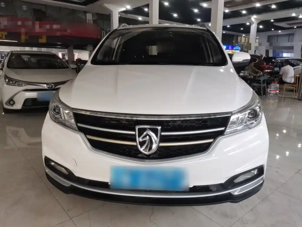 Baojun 730 2019 2019 1.5T CVT Fashion Edition 7-Seater China VI